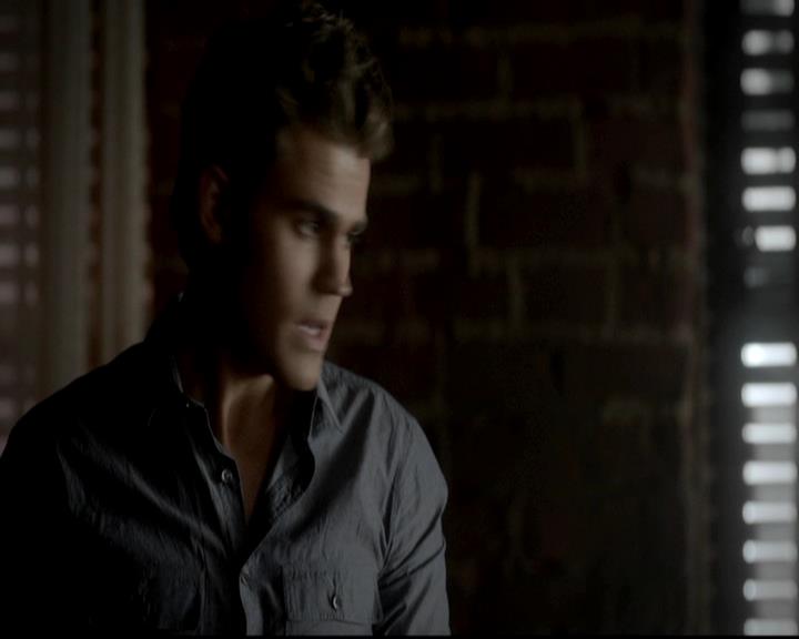 VampireDiariesWorld-dot-org_4x05TheKiller0912.jpg