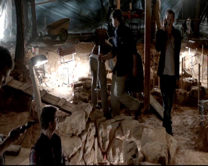 VampireDiariesWorld-dot-org_4x05TheKiller1054.jpg