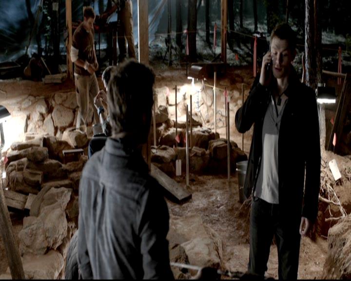 VampireDiariesWorld-dot-org_4x05TheKiller1059.jpg