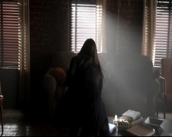 VampireDiariesWorld-dot-org_4x05TheKiller1376.jpg