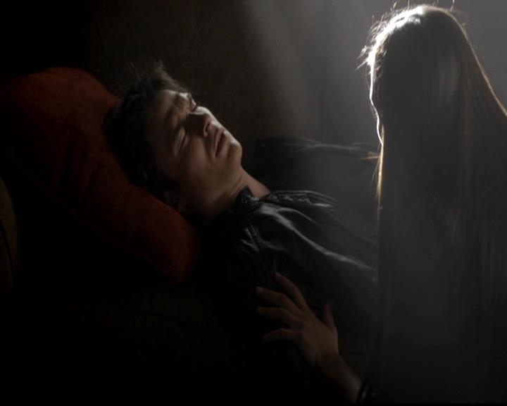 VampireDiariesWorld-dot-org_4x05TheKiller1380.jpg