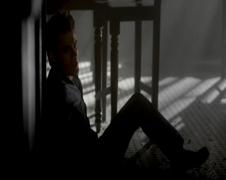 VampireDiariesWorld-dot-org_4x05TheKiller1421.jpg