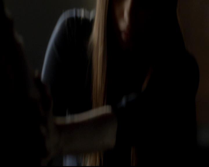 VampireDiariesWorld-dot-org_4x05TheKiller1519.jpg