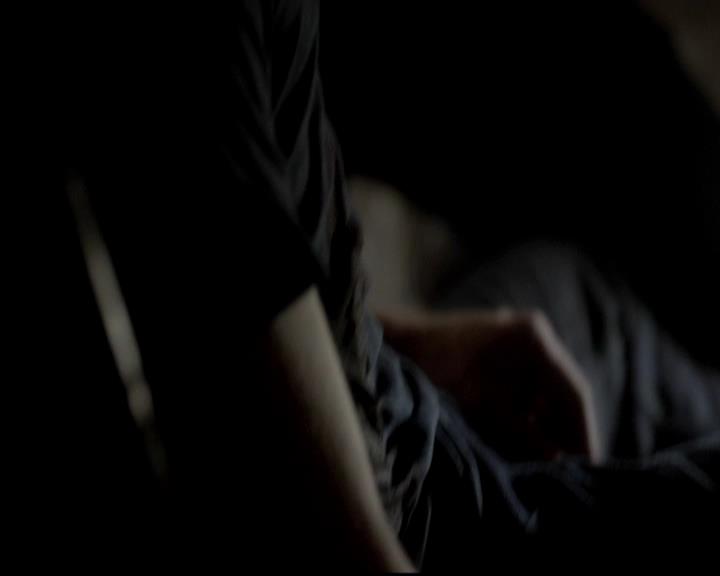 VampireDiariesWorld-dot-org_4x05TheKiller1521.jpg