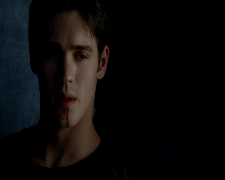 VampireDiariesWorld-dot-org_4x05TheKiller1556.jpg