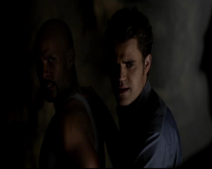 VampireDiariesWorld-dot-org_4x05TheKiller1611.jpg