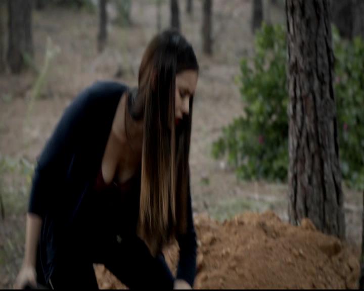 VampireDiariesWorld-dot-org_4x05TheKiller1855.jpg