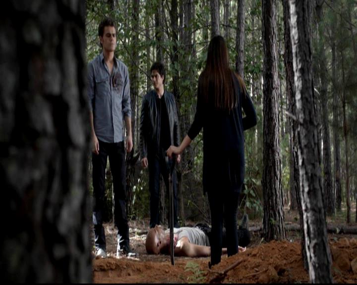 VampireDiariesWorld-dot-org_4x05TheKiller1918.jpg