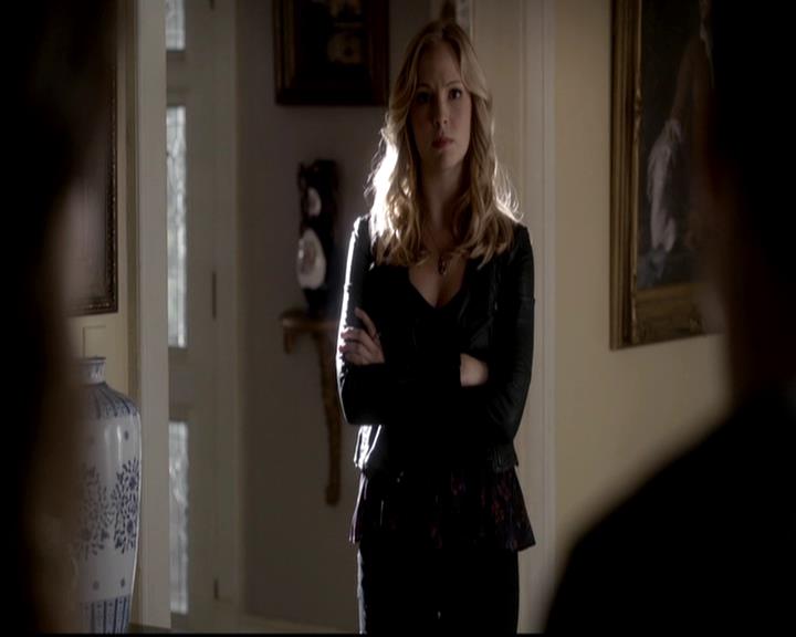 VampireDiariesWorld-dot-org_4x05TheKiller1937.jpg