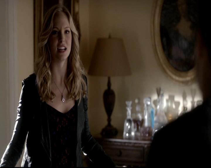 VampireDiariesWorld-dot-org_4x05TheKiller1954.jpg