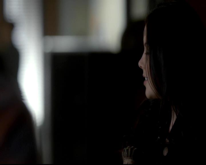 VampireDiariesWorld-dot-org_4x06WeAllGoALittleMadSometimes0572.jpg