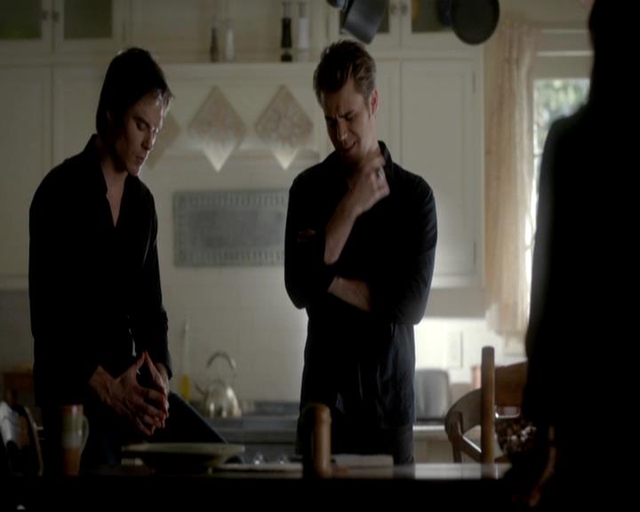 VampireDiariesWorld-dot-org_4x06WeAllGoALittleMadSometimes0595.jpg