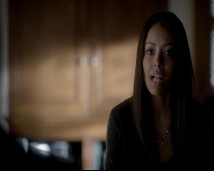 VampireDiariesWorld-dot-org_4x06WeAllGoALittleMadSometimes0601.jpg