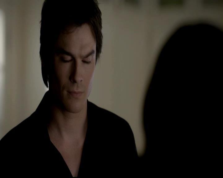 VampireDiariesWorld-dot-org_4x06WeAllGoALittleMadSometimes0619.jpg