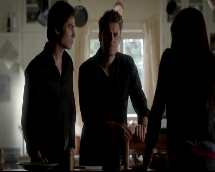 VampireDiariesWorld-dot-org_4x06WeAllGoALittleMadSometimes0625.jpg