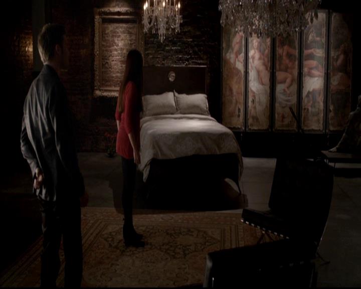 VampireDiariesWorld-dot-org_4x06WeAllGoALittleMadSometimes0639.jpg