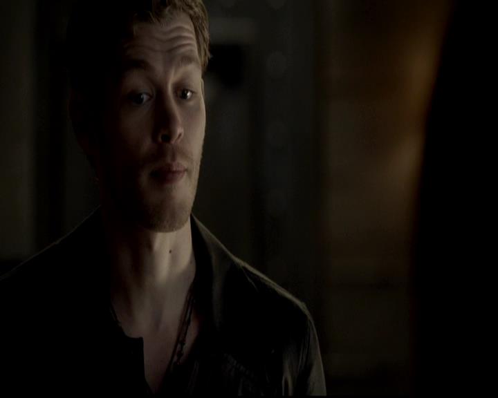 VampireDiariesWorld-dot-org_4x06WeAllGoALittleMadSometimes0642.jpg