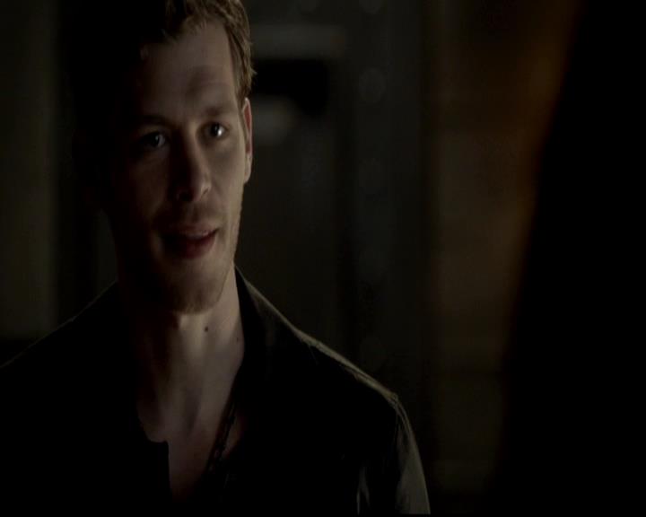 VampireDiariesWorld-dot-org_4x06WeAllGoALittleMadSometimes0643.jpg