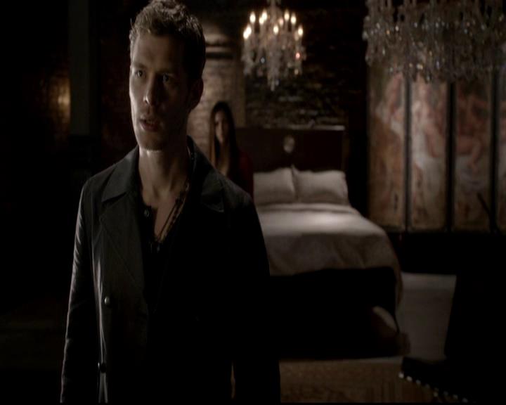 VampireDiariesWorld-dot-org_4x06WeAllGoALittleMadSometimes0662.jpg