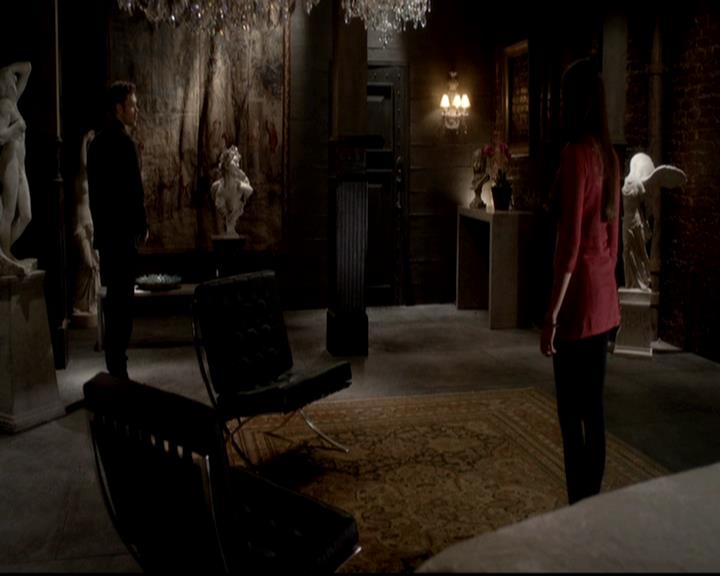 VampireDiariesWorld-dot-org_4x06WeAllGoALittleMadSometimes0670.jpg