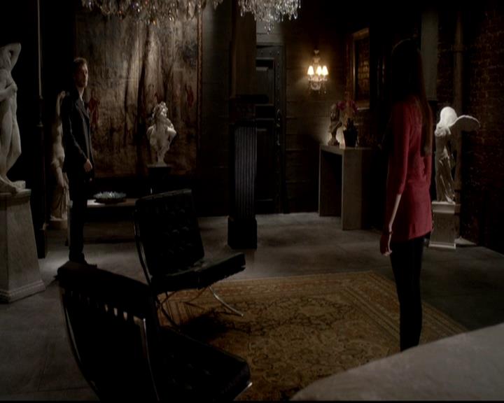 VampireDiariesWorld-dot-org_4x06WeAllGoALittleMadSometimes0672.jpg