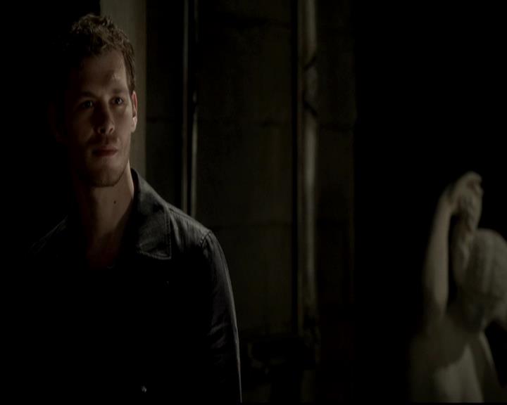 VampireDiariesWorld-dot-org_4x06WeAllGoALittleMadSometimes0677.jpg