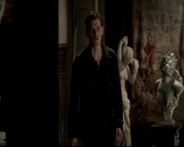 VampireDiariesWorld-dot-org_4x06WeAllGoALittleMadSometimes0684.jpg