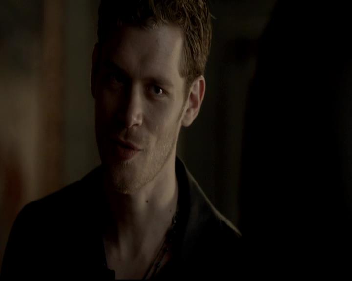 VampireDiariesWorld-dot-org_4x06WeAllGoALittleMadSometimes0690.jpg