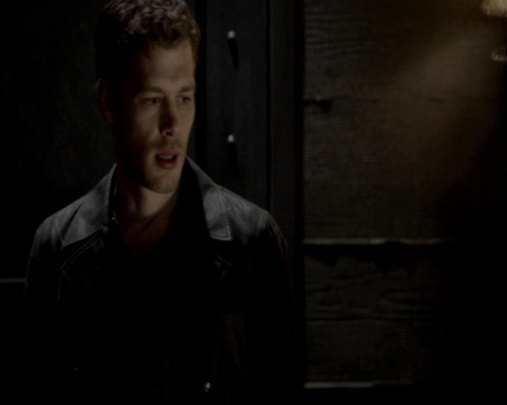 VampireDiariesWorld-dot-org_4x06WeAllGoALittleMadSometimes0697.jpg