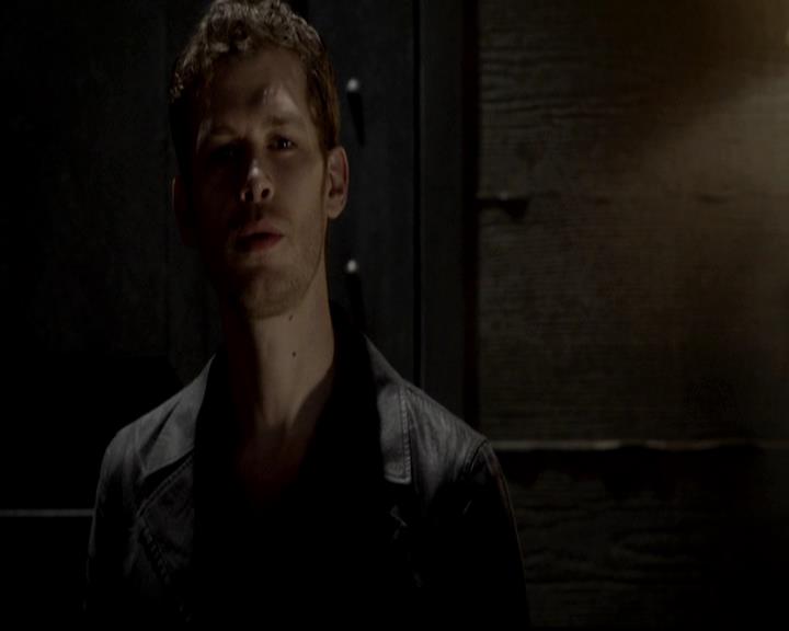 VampireDiariesWorld-dot-org_4x06WeAllGoALittleMadSometimes0707.jpg