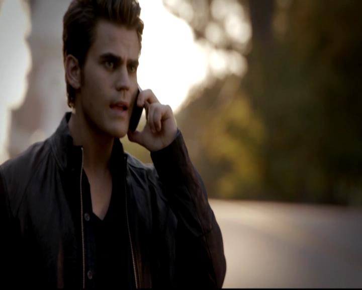 VampireDiariesWorld-dot-org_4x06WeAllGoALittleMadSometimes0721.jpg