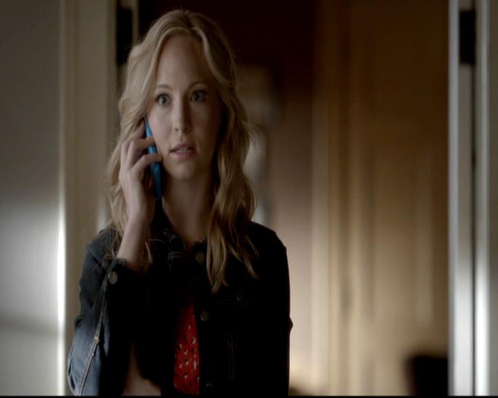 VampireDiariesWorld-dot-org_4x06WeAllGoALittleMadSometimes0730.jpg