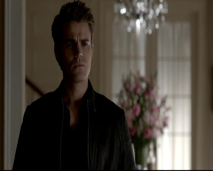 VampireDiariesWorld-dot-org_4x06WeAllGoALittleMadSometimes0739.jpg