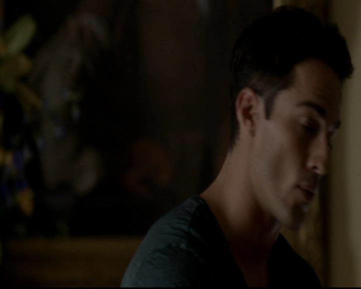 VampireDiariesWorld-dot-org_4x06WeAllGoALittleMadSometimes0746.jpg