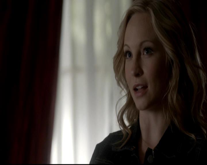 VampireDiariesWorld-dot-org_4x06WeAllGoALittleMadSometimes0756.jpg