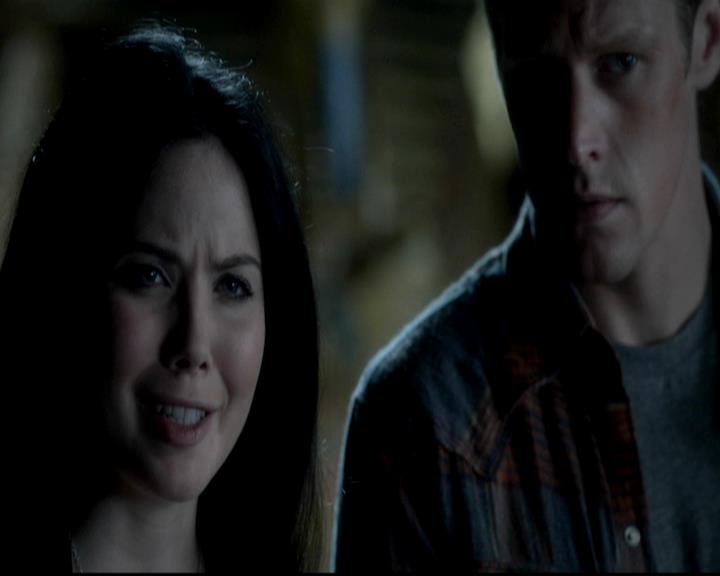 VampireDiariesWorld-dot-org_4x06WeAllGoALittleMadSometimes0874.jpg