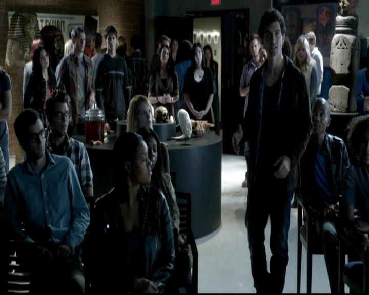 VampireDiariesWorld-dot-org_4x06WeAllGoALittleMadSometimes0888.jpg