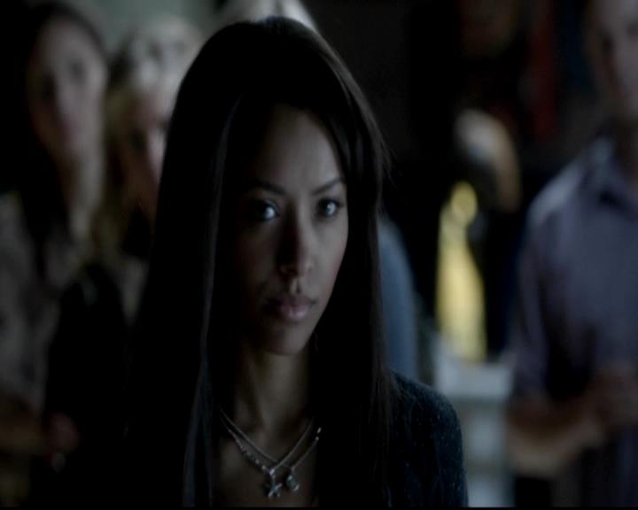 VampireDiariesWorld-dot-org_4x06WeAllGoALittleMadSometimes0902.jpg