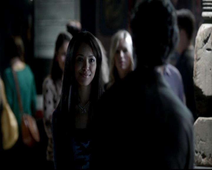 VampireDiariesWorld-dot-org_4x06WeAllGoALittleMadSometimes0939.jpg