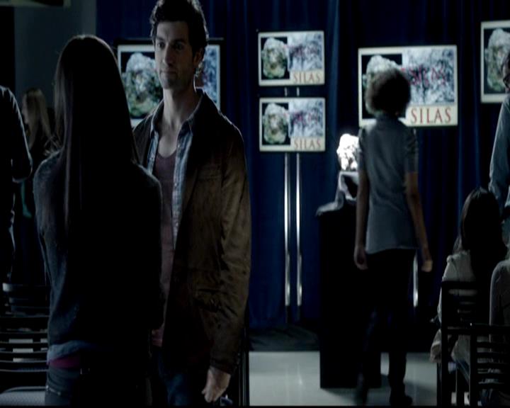 VampireDiariesWorld-dot-org_4x06WeAllGoALittleMadSometimes0941.jpg