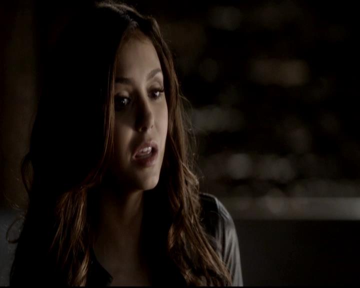 VampireDiariesWorld-dot-org_4x06WeAllGoALittleMadSometimes0970.jpg