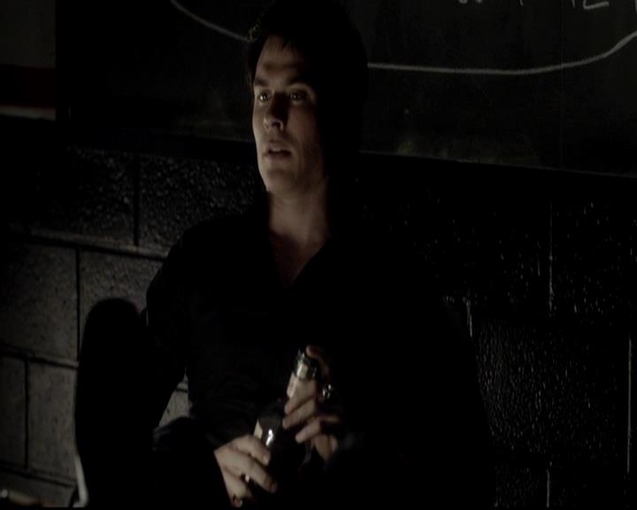 VampireDiariesWorld-dot-org_4x06WeAllGoALittleMadSometimes1010.jpg