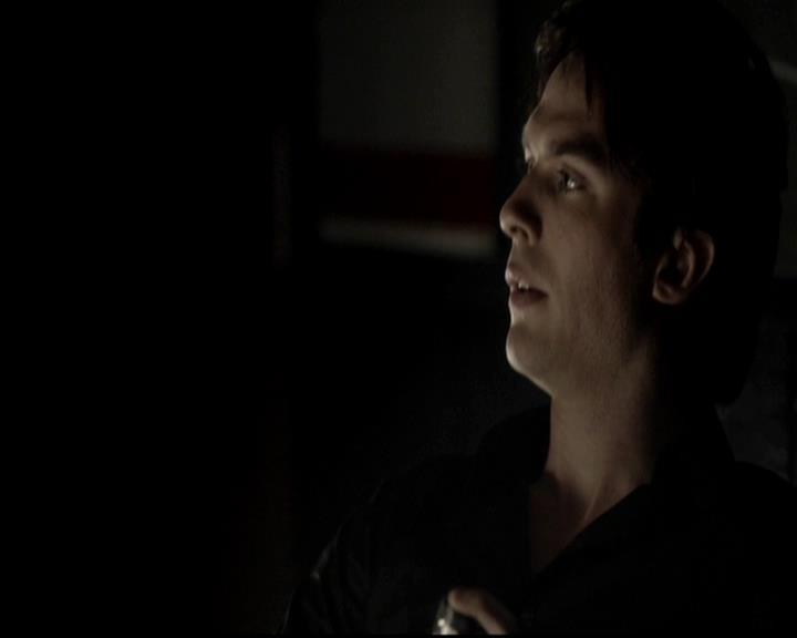 VampireDiariesWorld-dot-org_4x06WeAllGoALittleMadSometimes1011.jpg