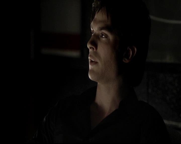 VampireDiariesWorld-dot-org_4x06WeAllGoALittleMadSometimes1014.jpg