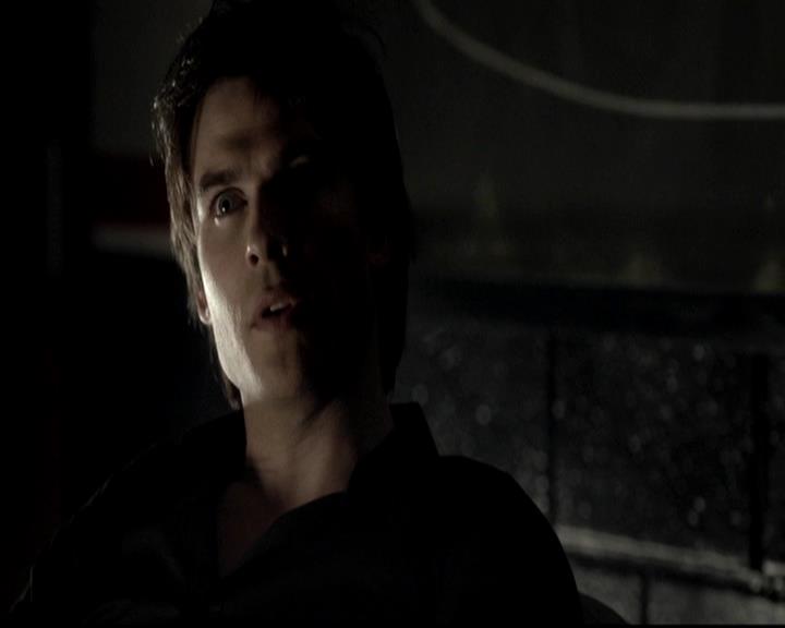 VampireDiariesWorld-dot-org_4x06WeAllGoALittleMadSometimes1032.jpg