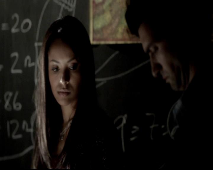 VampireDiariesWorld-dot-org_4x06WeAllGoALittleMadSometimes1049.jpg