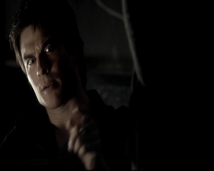 VampireDiariesWorld-dot-org_4x06WeAllGoALittleMadSometimes1056.jpg