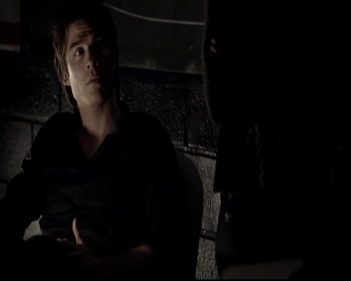 VampireDiariesWorld-dot-org_4x06WeAllGoALittleMadSometimes1069.jpg