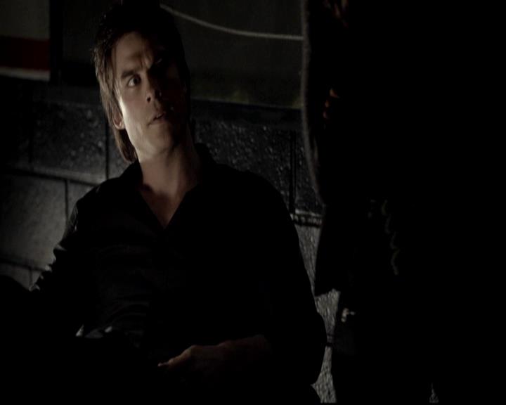 VampireDiariesWorld-dot-org_4x06WeAllGoALittleMadSometimes1089.jpg