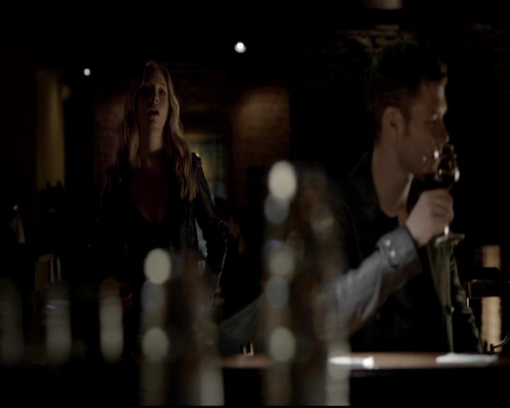 VampireDiariesWorld-dot-org_4x06WeAllGoALittleMadSometimes1115.jpg